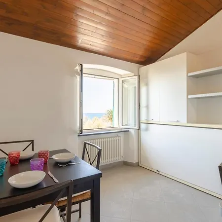 Altido Sea View Home In Riva Trigoso Appartamento *